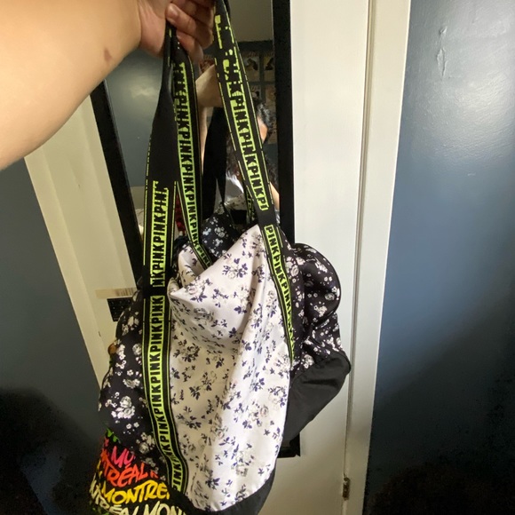 Pink Victoria secret Duffle Bag - Picture 8 of 9
